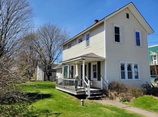 19663 Main St, Conklin, MI 49403