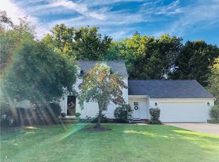 7640 Garfield Rd, Mentor, OH 44060