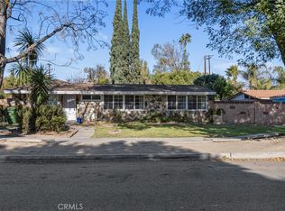 19453 Strathern St, Reseda, CA 91335