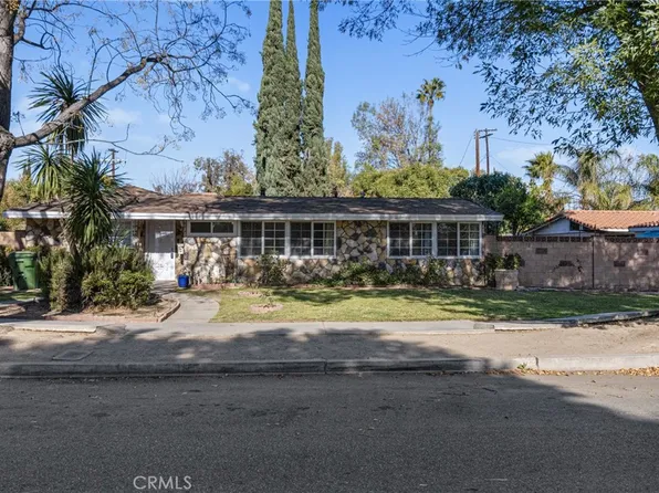 19453 Strathern St, Reseda, CA 91335