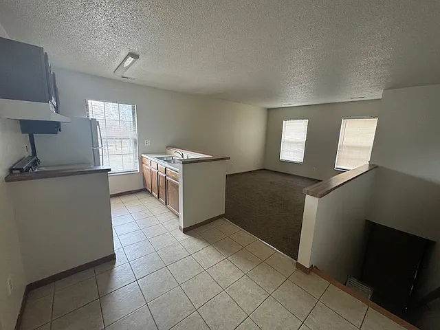 1 bed, 700 sqft, $825 — Photo 1