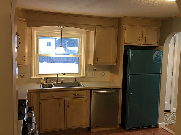 Kitchen NEW appliances