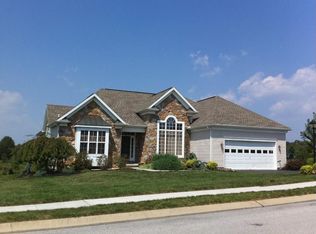 1241 Brian Ln, Hanover, PA 17331