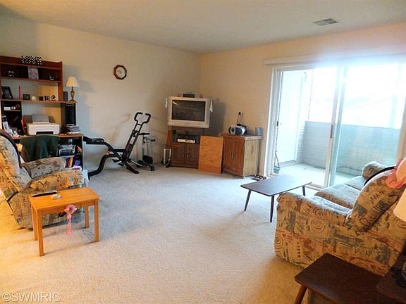5th image of 8520 Jasonville Ct SE