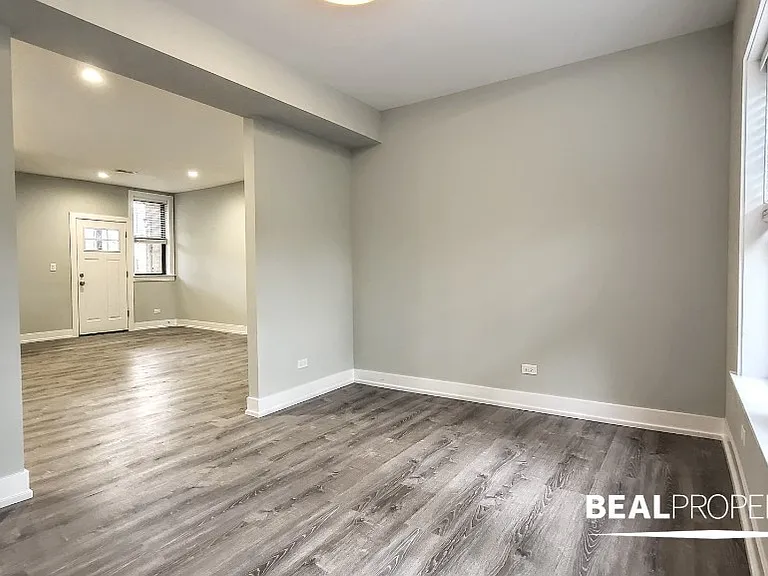 1002 Crain St #2 — Photo 14
