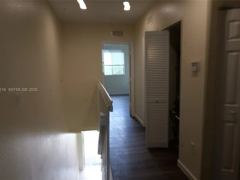 8220 SW 25th Ct — Photo 23