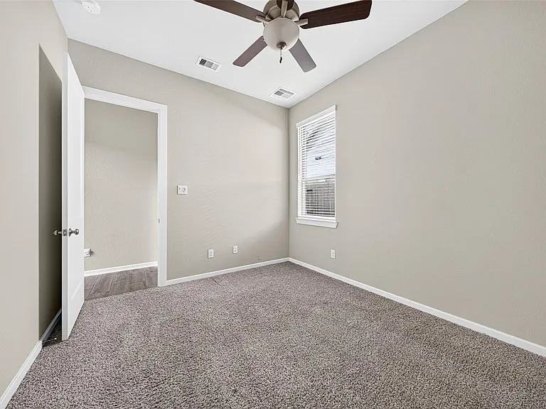 29627 Mahogany View Ln — Photo 34