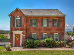 1603 Read Mountain Rd NE, Roanoke, VA 24019