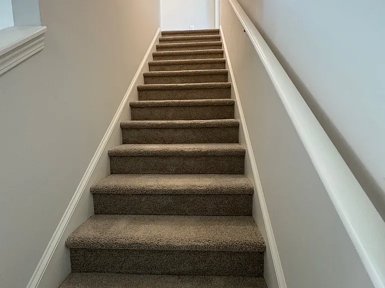 567 Stoneybrook Dr — Photo 10