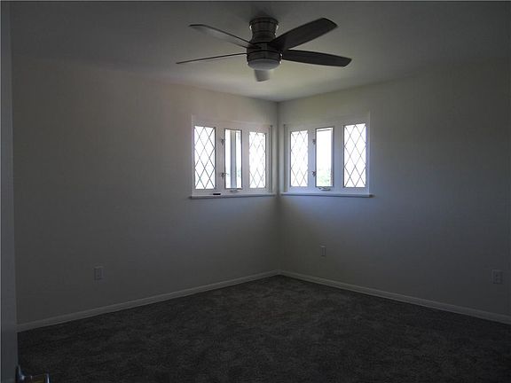 5th image of 557 Tannehill St