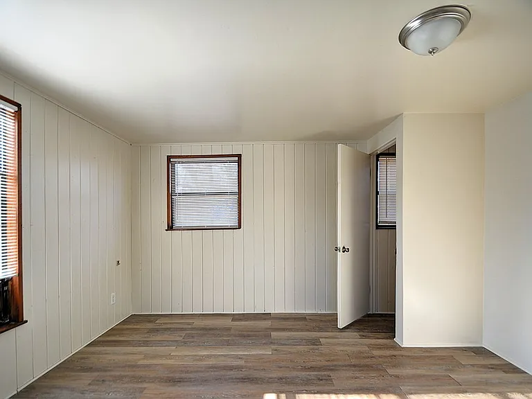 1707A E Main St — Photo 14