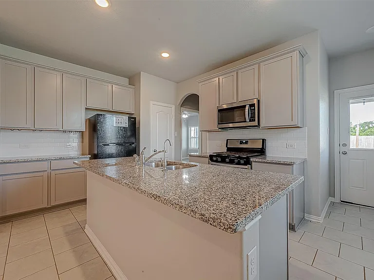 31803 Wellington Pass — Photo 17