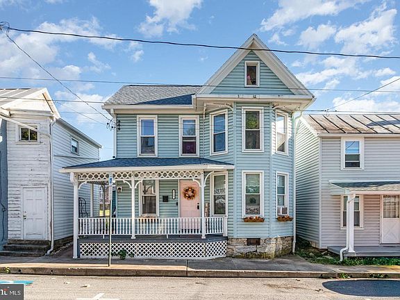 3rd image of 112 E Burd St