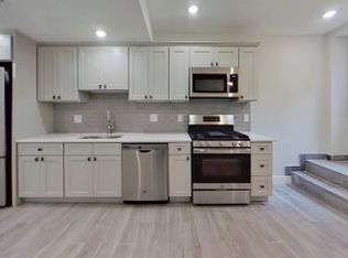 194 Porter St #1, Boston, MA 02128