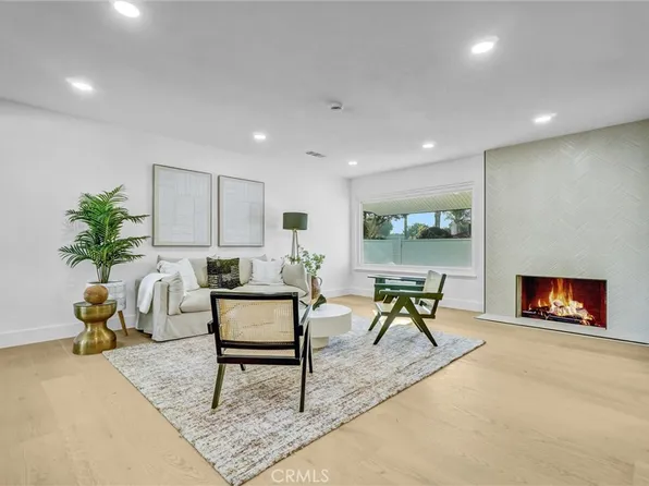 9171 Regatta Dr, Huntington Beach, CA 92646