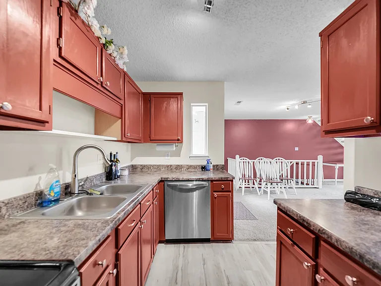 1725 Grand Bay Dr #MAIN — Photo 24