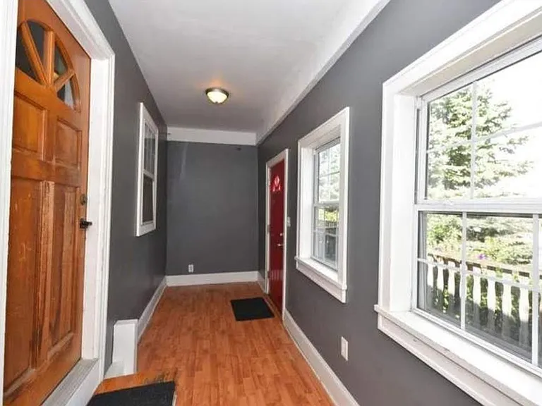 1537 E North Ave — Photo 3