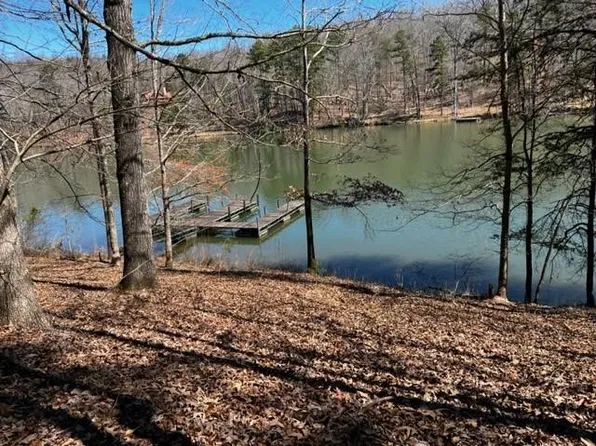 5 Piney Pointe Ln, Mill Spring, NC 28756