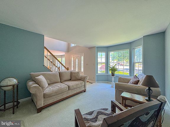 4th image of 4120 Glouster Ln