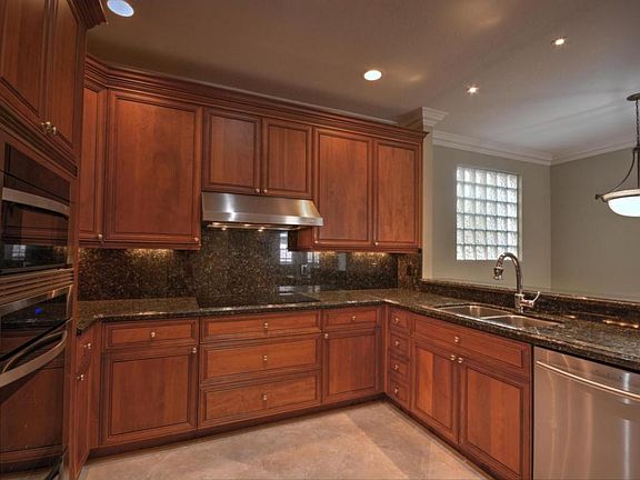 5th image of 1477 E Bexley Park Dr