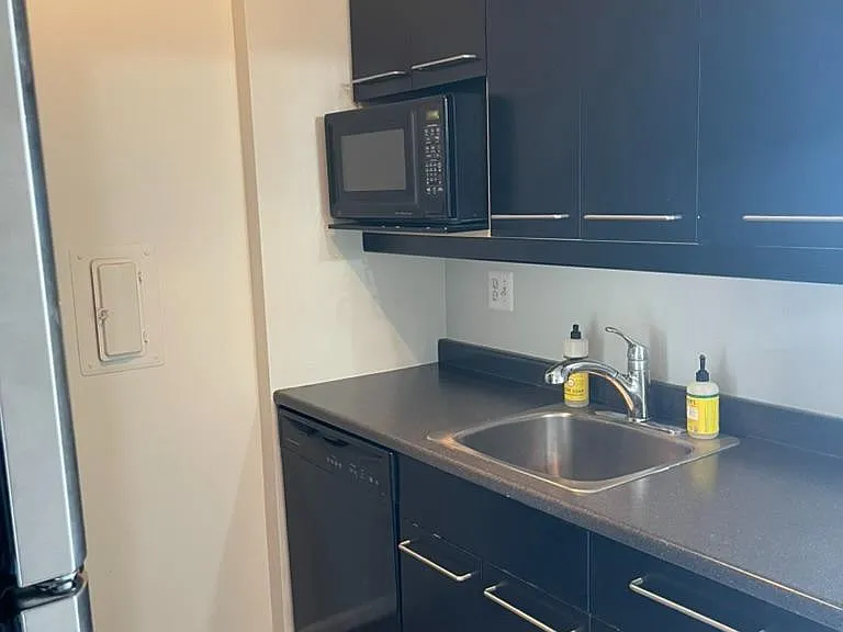 922 24th St NW #711 — Photo 31