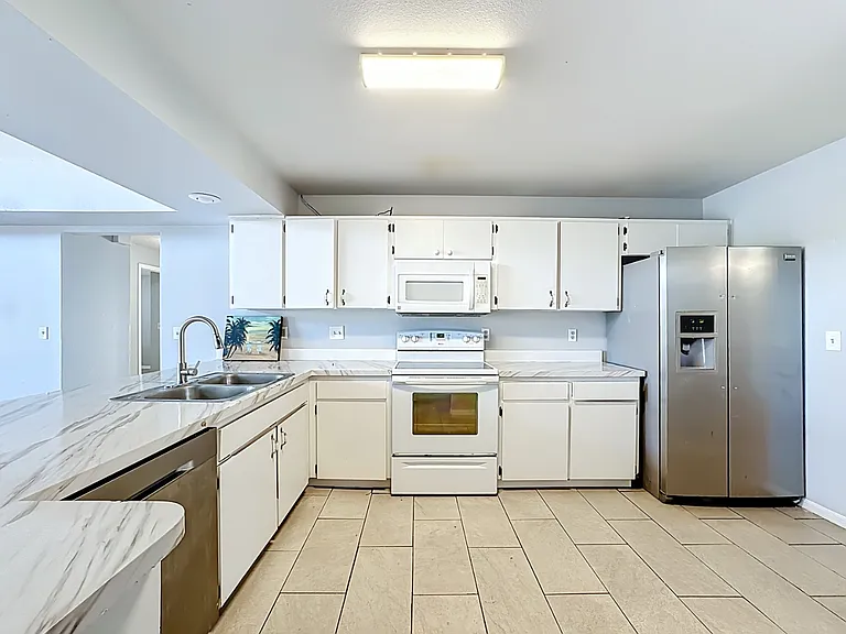 1603 Storington Ave — Photo 14