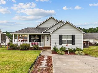 232 Thad Dr, Haw River, NC 27258