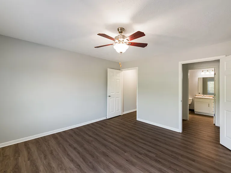 Valley View Estates — Photo 15