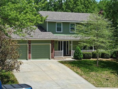 102 Willow Point, Lansing, KS, 66043