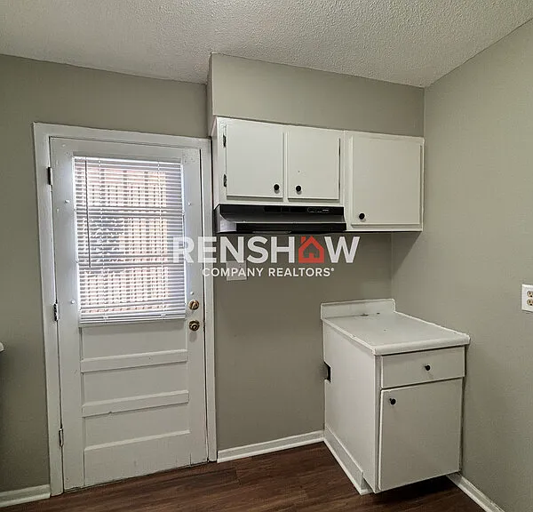 4444 Arnold Cv — Photo 8