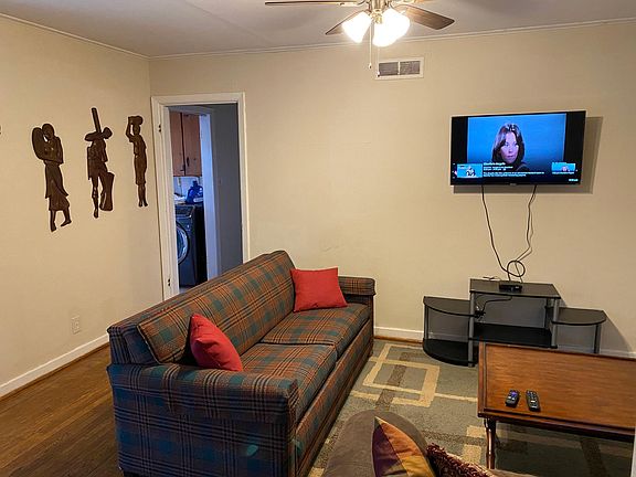 Living Room Going Into Hallway