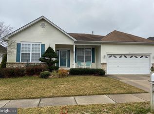 16 Joanne Dr, Sicklerville, NJ