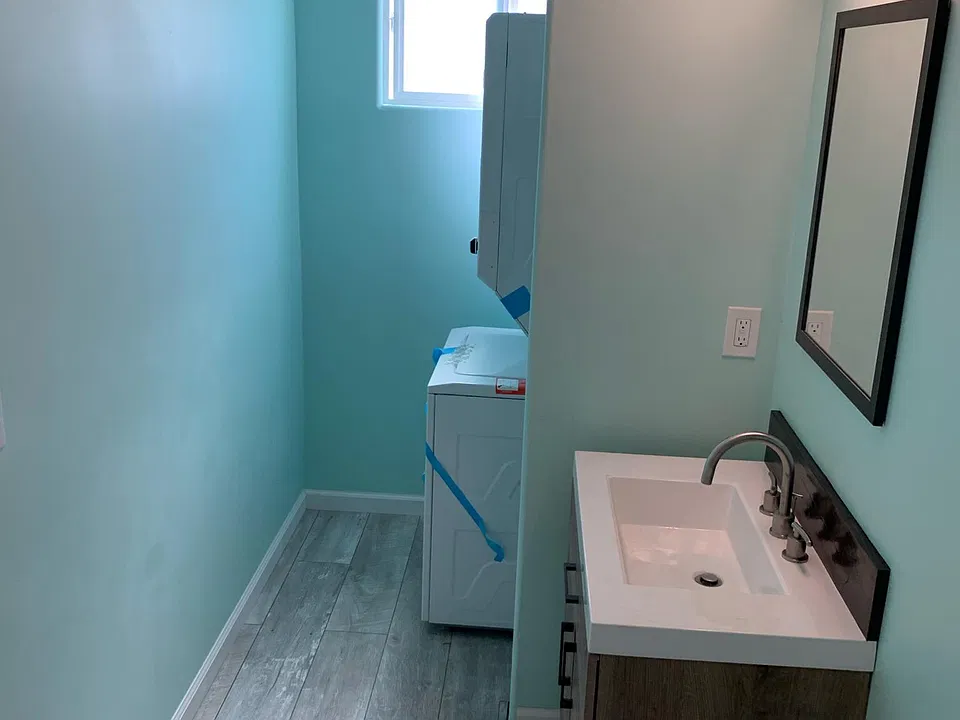bath and gas washer dryer