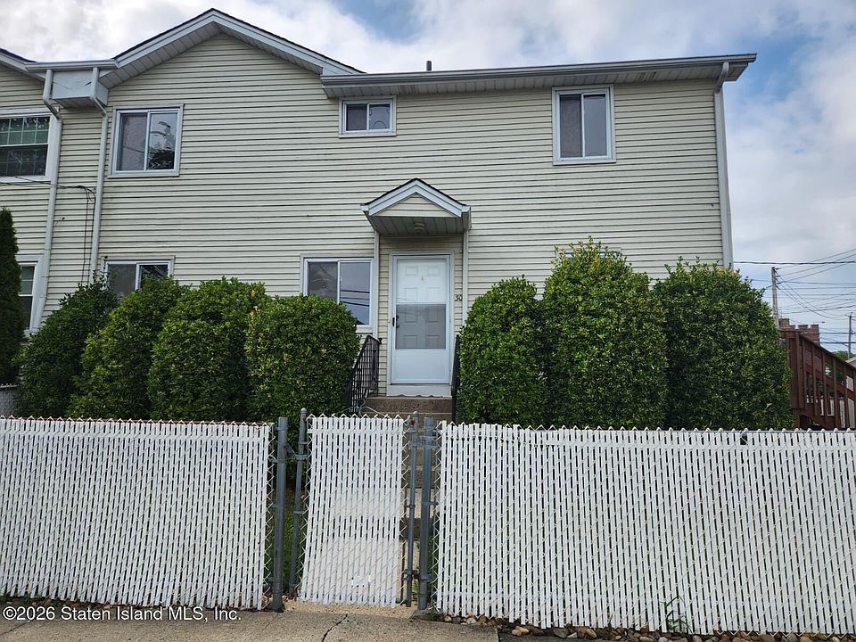 1st image of 30 Pleasant St