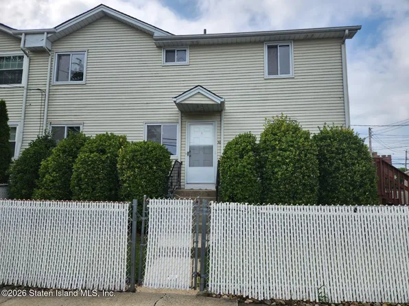 30 Pleasant St, Staten Island, NY 10308
