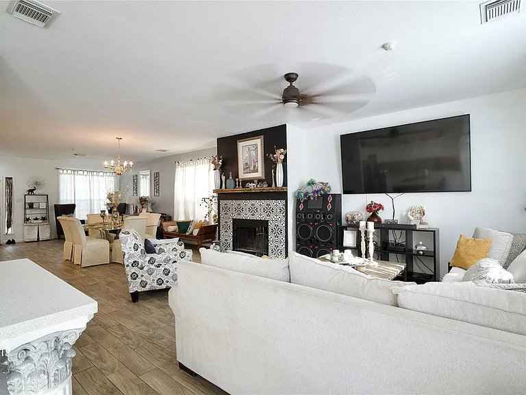 9503 Lerin Ln — Photo 12