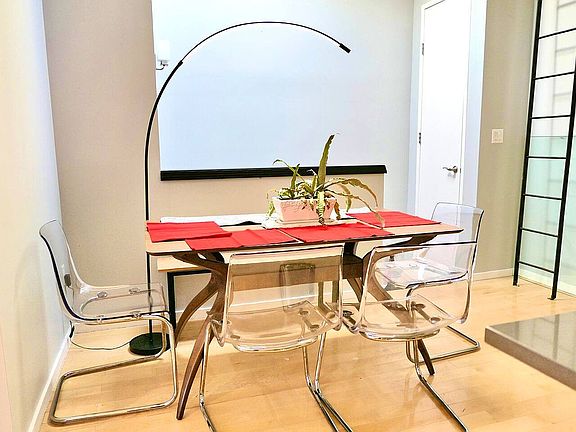 5th image of 1558 Saint Marks Ave #3
