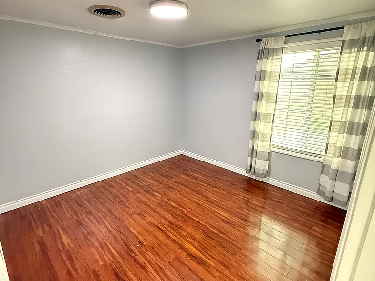 620 S Hartford St — Photo 12