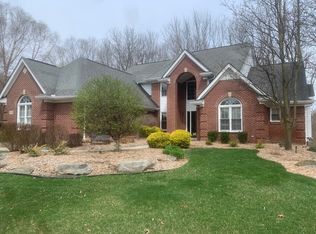 47620 Wellesley Ct, Novi, MI 48374