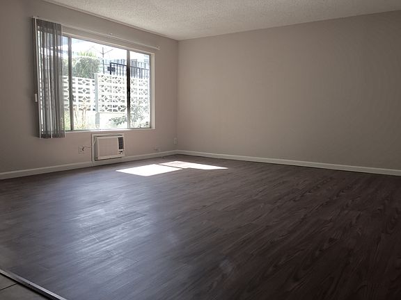 4th image of 1193 E Washington Blvd APT 20