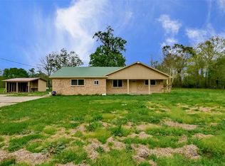 13653 Walker Rd, Conroe, TX 77302