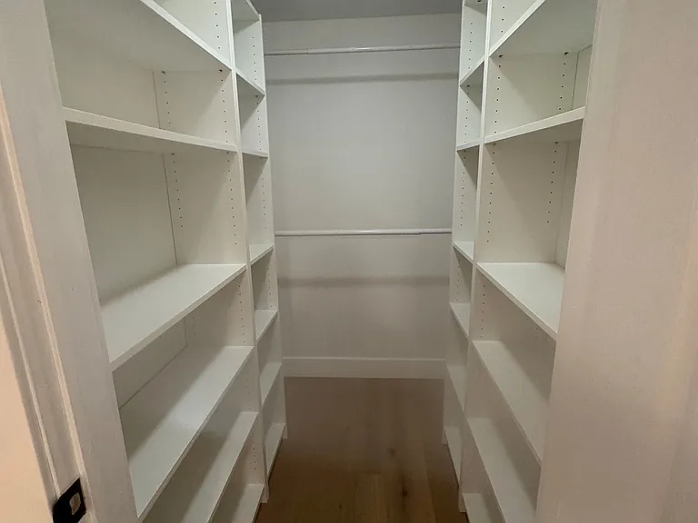 329 Green St #3 — Photo 7