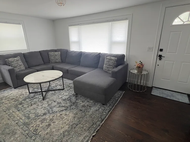340 Old Mill Ln — Photo 20