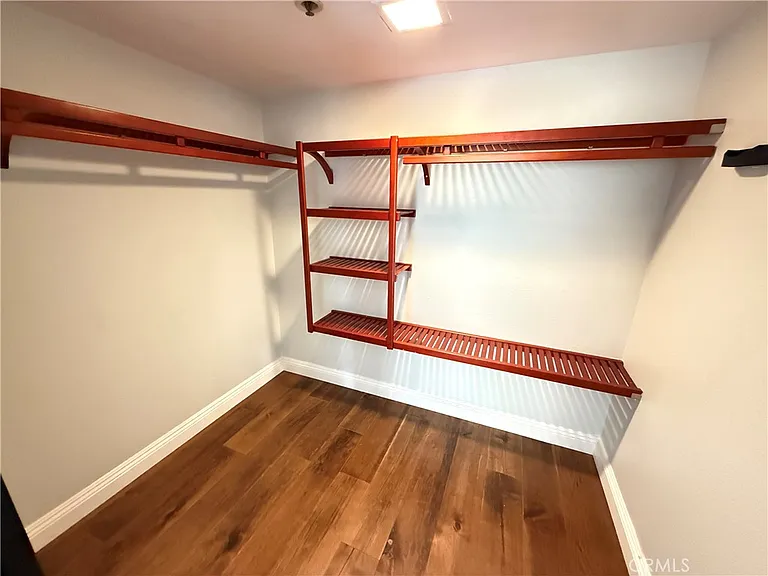 260 Cagney Ln #317 — Photo 11