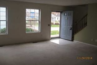 5th image of 19265 Wheelers Ln #125