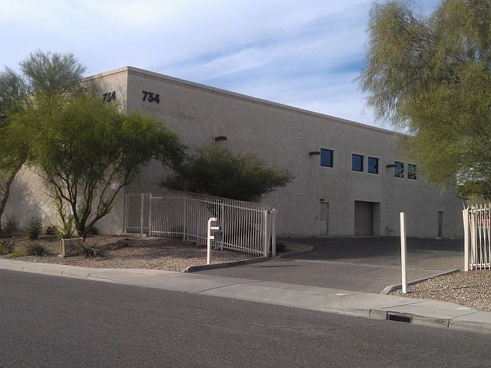 1st image of 734 W Highland Ave