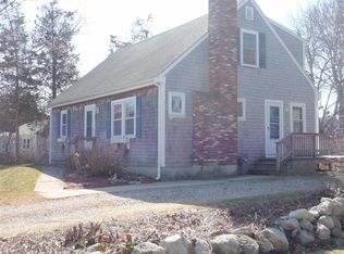 25 Kendrick Ln, Pocasset, MA 02559