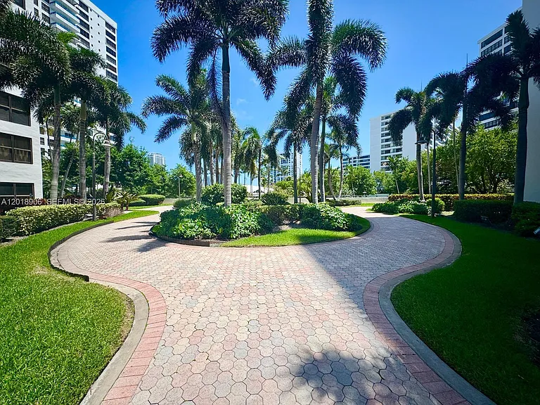 600 Three Islands Blvd #920 — Photo 11
