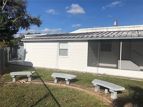 2nd image of 3100 W Hallandale Beach #811 Boulevard