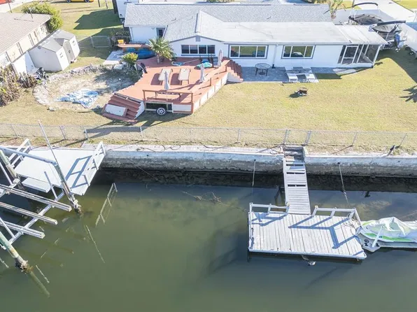 13623 Evelane Dr, Hudson, FL 34667